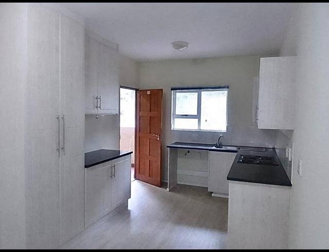 2 BEDROOM TOWNHOUSE FOR SALE IN CHASE VALLEY